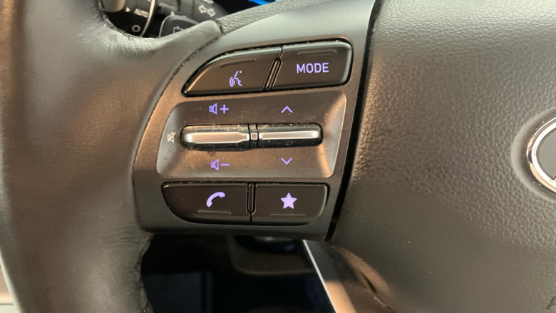 Hyundai KONA 100kW Premium 39kWh 5dr Auto Electric Hatchback